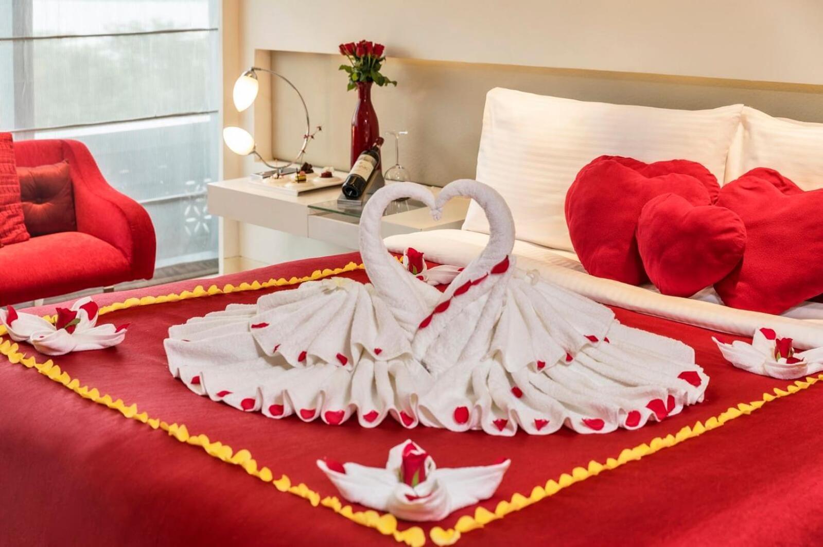 The Bellwood Suites Near Igi Airport Nové Dillí Exteriér fotografie